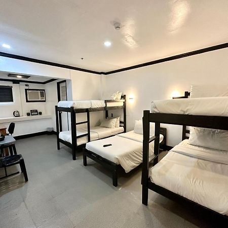 Fernando'S Hotel Sorsogon Екстериор снимка