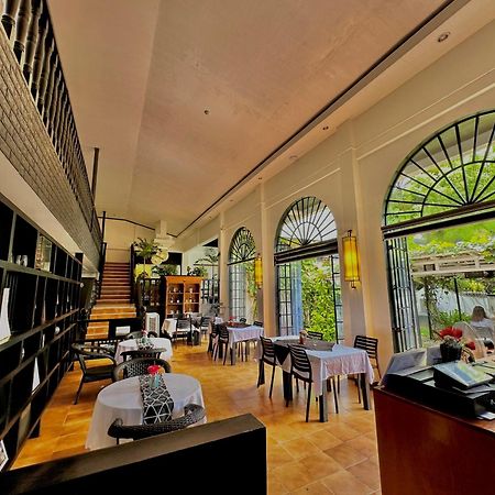 Fernando'S Hotel Sorsogon Екстериор снимка