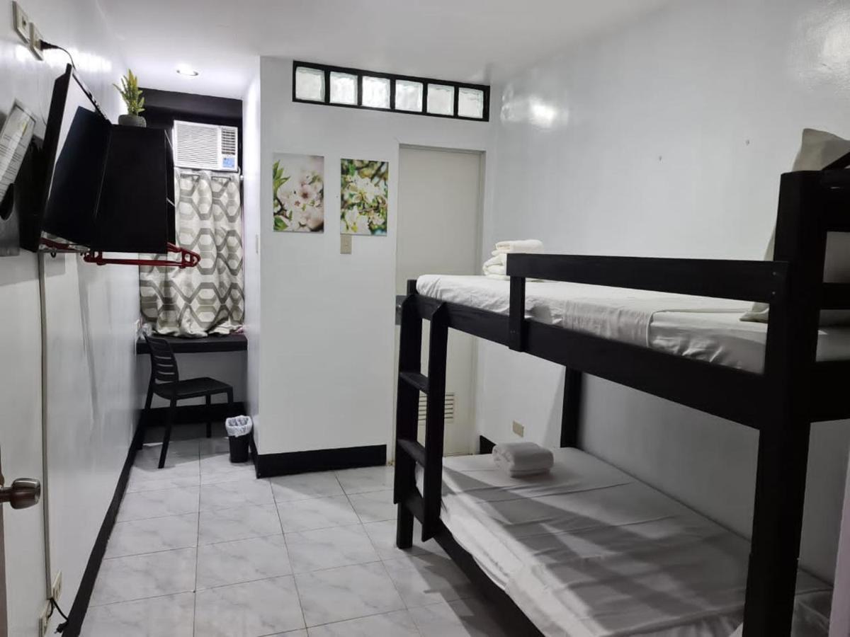 Fernando'S Hotel Sorsogon Екстериор снимка