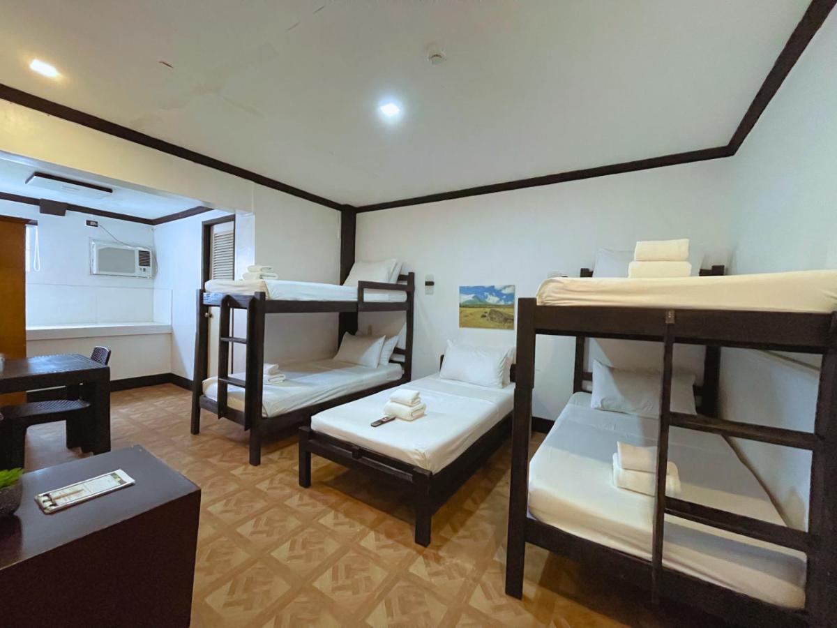 Fernando'S Hotel Sorsogon Екстериор снимка