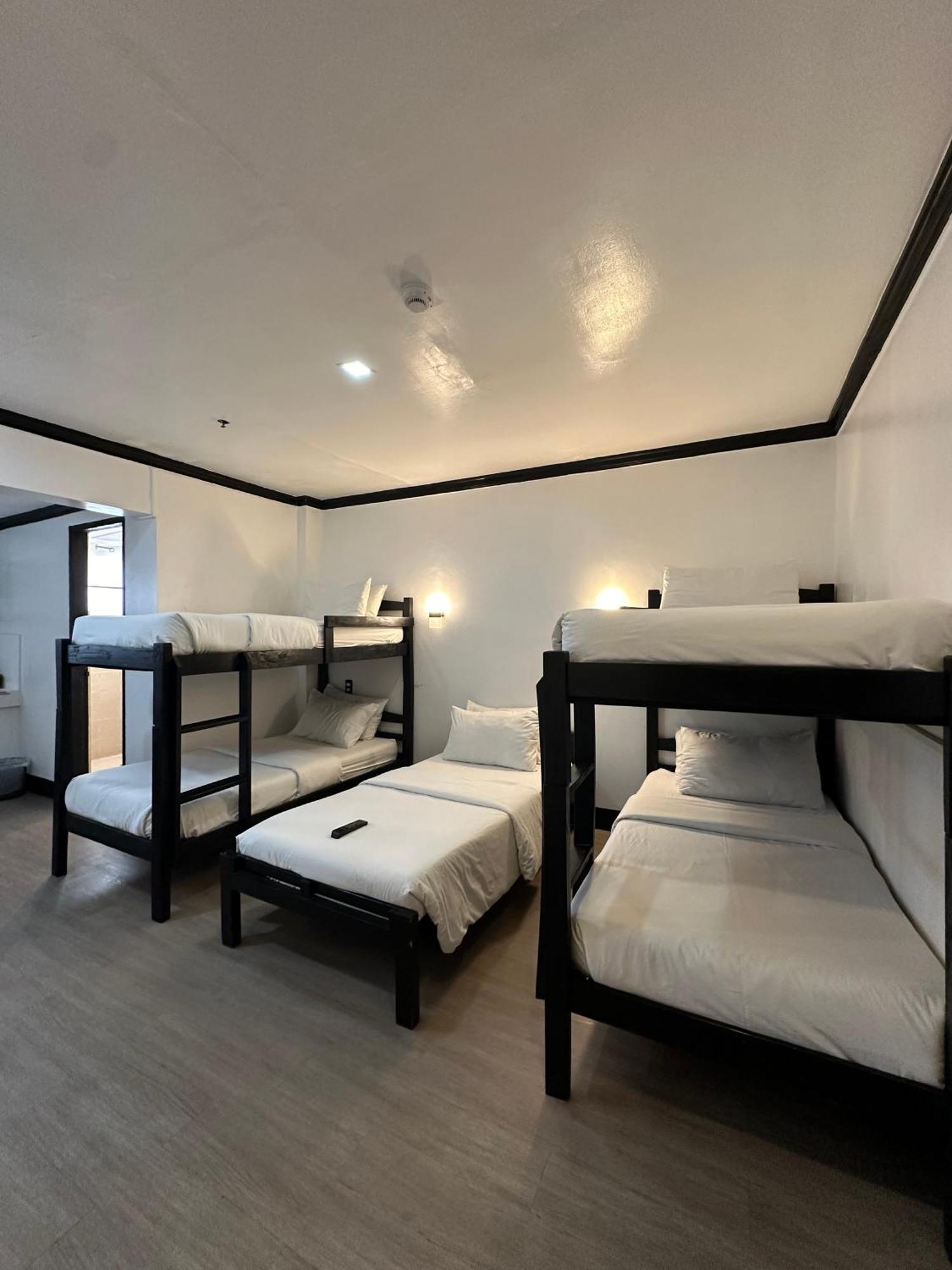 Fernando'S Hotel Sorsogon Екстериор снимка