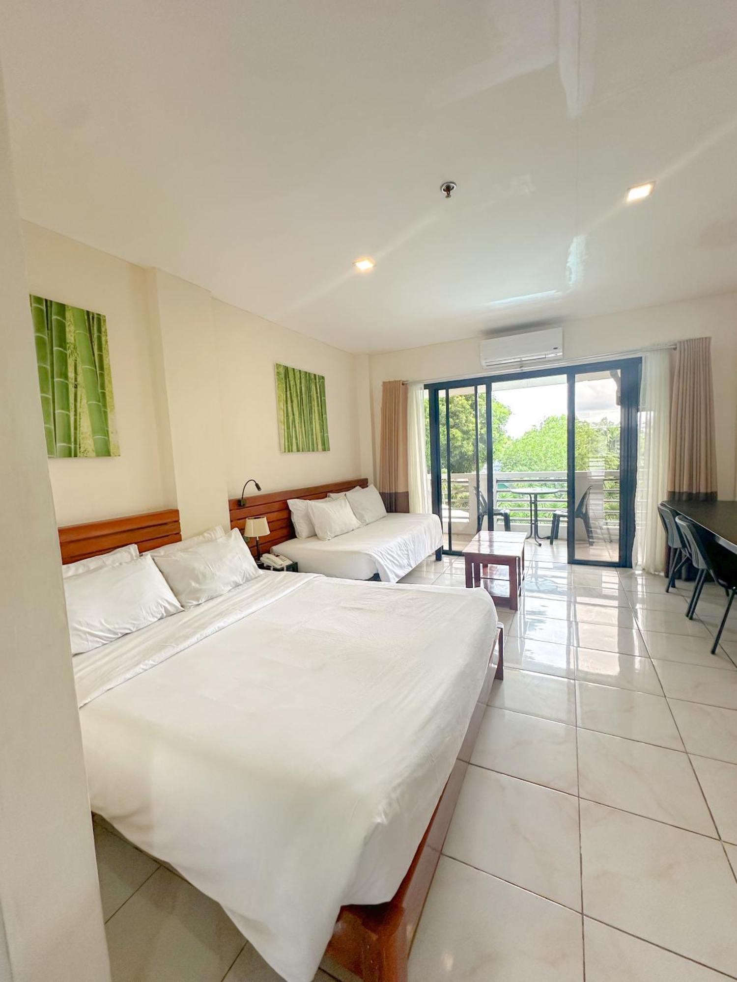 Fernando'S Hotel Sorsogon Екстериор снимка