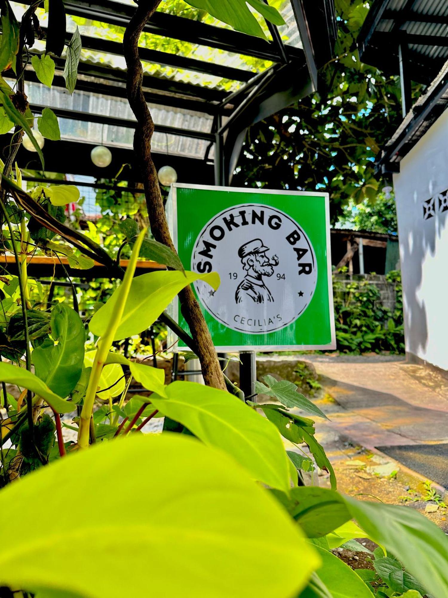 Fernando'S Hotel Sorsogon Екстериор снимка