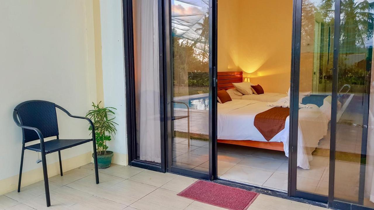 Fernando'S Hotel Sorsogon Екстериор снимка